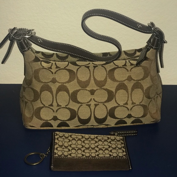 Coach Handbags - Signature Coach handbag w/ coin wallet